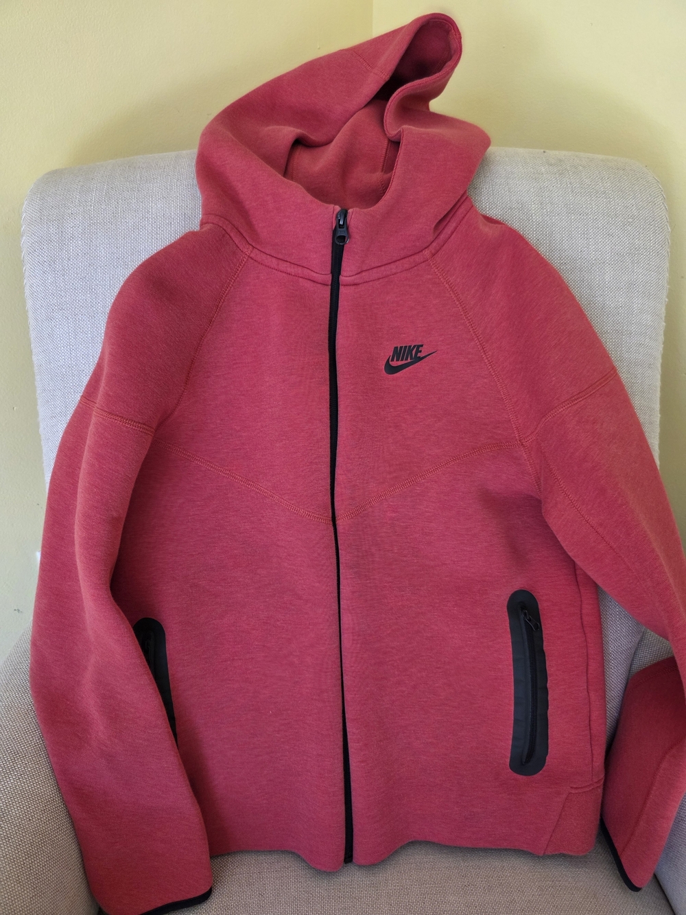Nike Tech Pink/Coral Full-Zip Hooded Jacket